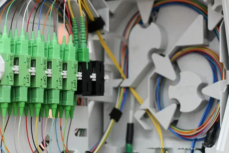 O que é um painel de distribuição de fibra?